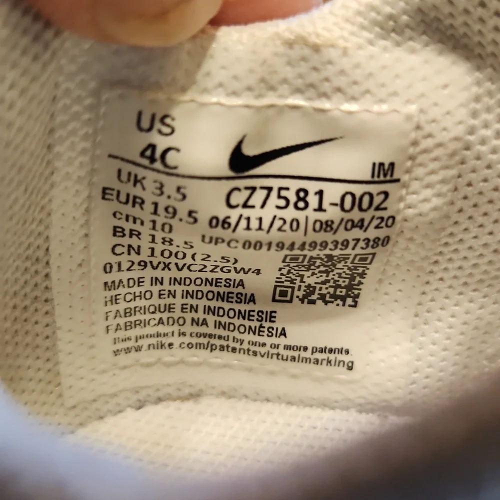 Nike Size 4